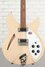 Rickenbacker 330/6 , Mapleglo: Body - Front