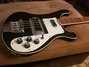 Rickenbacker 4001/4 , Jetglo: Close up - Free