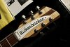 Rickenbacker 360/6 , Mapleglo: Headstock