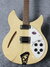 Rickenbacker 330/6 , Mapleglo: Body - Front