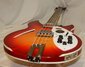 Rickenbacker 4005/4 XC 90th Anniversary, Amber Fireglo: Close up - Free2