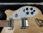 Rickenbacker 360/6 , Mapleglo: Body - Front