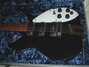 Rickenbacker 350/6 V63, Jetglo: Body - Front