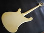 Rickenbacker 4001/4 BT, White: Full Instrument - Rear