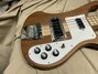 Rickenbacker 4003/4 S, Natural Walnut: Close up - Free2