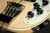 Rickenbacker 4003/4 CB Checkered Binding, Satin Mapleglo: Close up - Free