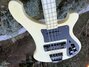 Rickenbacker 4003/4 Tuxedo, White: Headstock - Rear