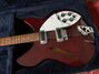 Rickenbacker 330/6 , Burgundy: Body - Front