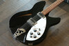 Rickenbacker 330/12 , Jetglo: Body - Front
