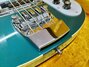 Rickenbacker 4003/4 , Turquoise: Close up - Free2