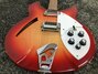 Rickenbacker 330/6 , Fireglo: Body - Front