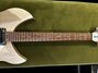 Rickenbacker 330/6 , Mapleglo: Neck - Front