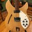 Rickenbacker 330/12 , Mapleglo: Body - Front