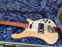 Rickenbacker 4001/4 C64S, Mapleglo: Free image