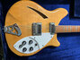 Rickenbacker 360/12 , Mapleglo: Body - Front