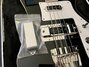 Rickenbacker 4003/4 , Jetglo: Close up - Free