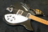 Rickenbacker 330/6 , Jetglo: Body - Front