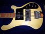 Rickenbacker 4001/4 BT, White: Body - Front