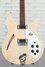 Rickenbacker 330/6 , Mapleglo: Body - Front