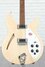Rickenbacker 330/6 , Mapleglo: Body - Front