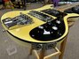 Rickenbacker 4001/4 BT, White: Close up - Free