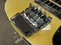 Rickenbacker 4001/4 BT, White: Close up - Free2