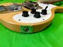 Rickenbacker 4001/4 V63, Mapleglo: Close up - Free2