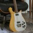 Rickenbacker 450/12 , Mapleglo: Body - Front