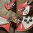 Rickenbacker 620/6 , Metallic Plumglo: Close up - Free