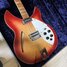 Rickenbacker 360/12 V64, Fireglo: Body - Front