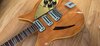 Rickenbacker 370/6 Capri, Natural: Close up - Free2