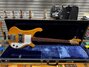 Rickenbacker 4000/4 , Mapleglo: Free image2