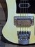 Rickenbacker 4001/4 BT, White: Close up - Free2