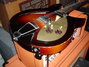 Rickenbacker 330/6 Capri, Two tone brown: Close up - Free2