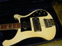 Rickenbacker 4001/4 BT, White: Body - Front