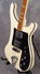Rickenbacker 481/6 Slant Fret, White: Close up - Free2