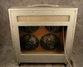 Rickenbacker B-16-ACombo/amp , Silver: Close up - Free