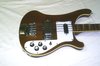 Rickenbacker 4001/4 , Walnut: Close up - Free2