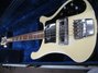 Rickenbacker 4001/4 BT, White: Full Instrument - Front
