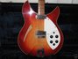 Rickenbacker 360/12 V64, Fireglo: Body - Front