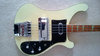 Rickenbacker 4003/4 BT, White: Close up - Free2