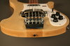 Rickenbacker 4001/4 C64, Mapleglo: Close up - Free
