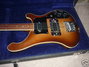 Rickenbacker 4001/4 FL, Walnut: Close up - Free2