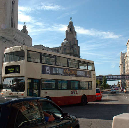 Liverpool Pier Head Bus